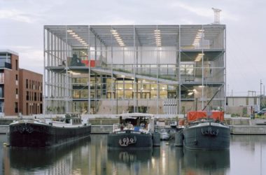 BIM Architecture: Belgian Framework School and Its Vibrant Community Park by Xaveer De Geyter Architects-BIM WORLD