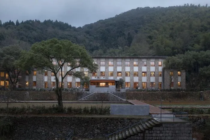 BIM Architecture | Qinyong Elementary School Homestay/Xuke Architecture