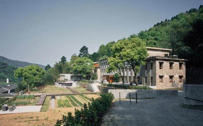 BIM Architecture | Qinyong Elementary School Homestay/Xuke Architecture