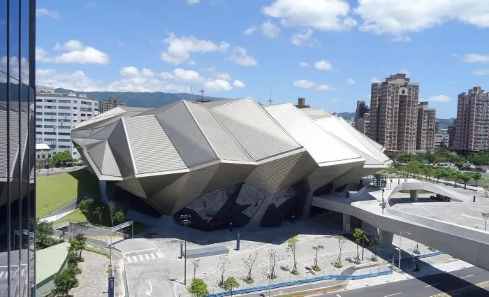 BIM Architecture | Inspired by Flowing Crystal Geometry - Taipei Music Center/RUR Architecture DPC