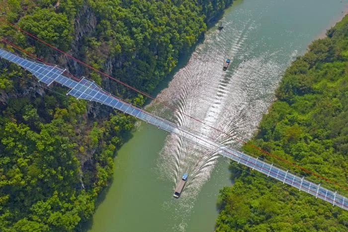 BIM Architecture | Cangyu Mirror Gallery, Huangchuan Three Gorges Qingtian Glass Bridge/Zhejiang University Architectural Design and Research Institute