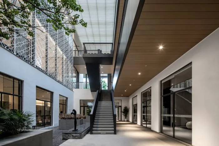 Realistic picture of the atrium
