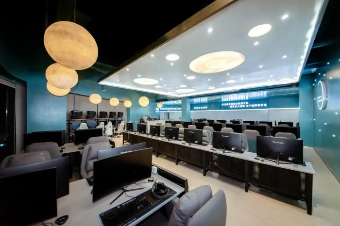BIM Architecture | Starry Sky Network Cafe/Platform Design