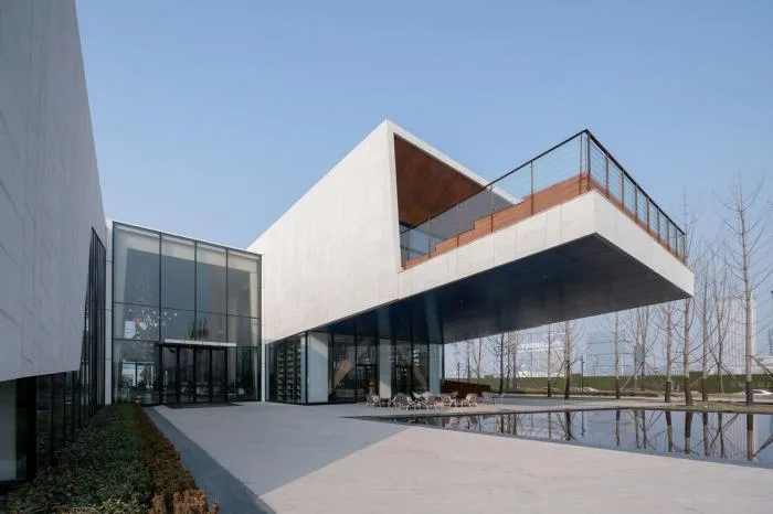 BIM Architecture | A Three Dimensional 'Supremacy' Abstract Painting - Xi'an Greenland Energy Art Center/Shanghai Riqing Architectural Design