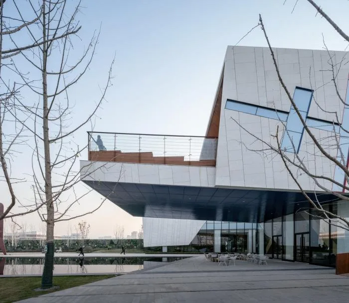 BIM Architecture | A Three Dimensional 'Supremacy' Abstract Painting - Xi'an Greenland Energy Art Center/Shanghai Riqing Architectural Design
