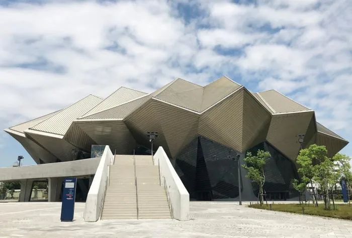 BIM Architecture | Inspired by Flowing Crystal Geometry - Taipei Music Center/RUR Architecture DPC