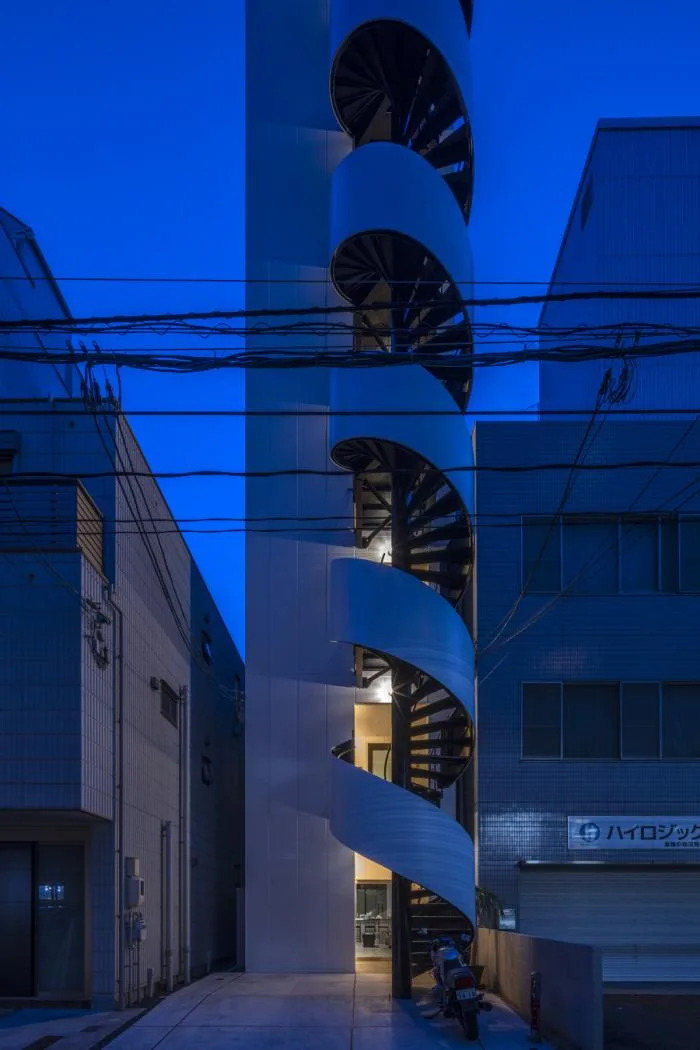 BIM Architecture | Hiroshima 'Spiral' Hotel, Challenging the Narrow Limit of a 35 ㎡ Venue/CAPD