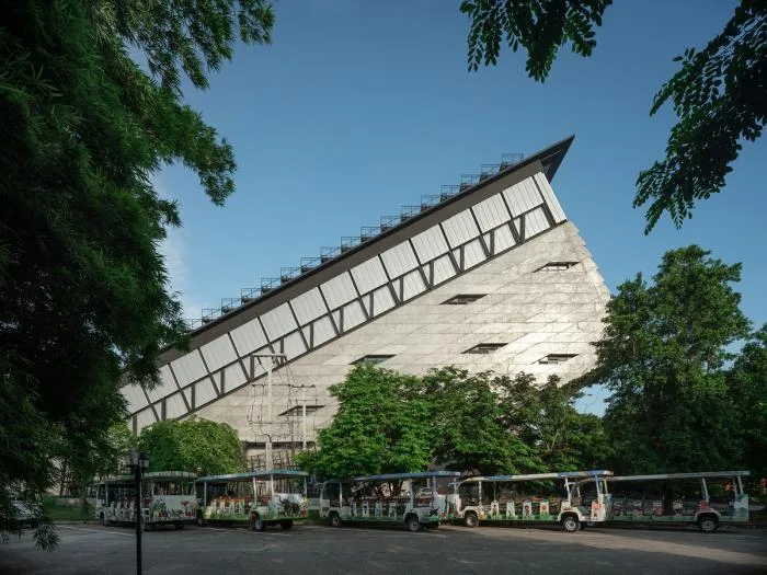 BIM Architecture | Thailand Ministry of Agriculture Golden Jubilee Museum, 'Fallen' Building/Plan Architect