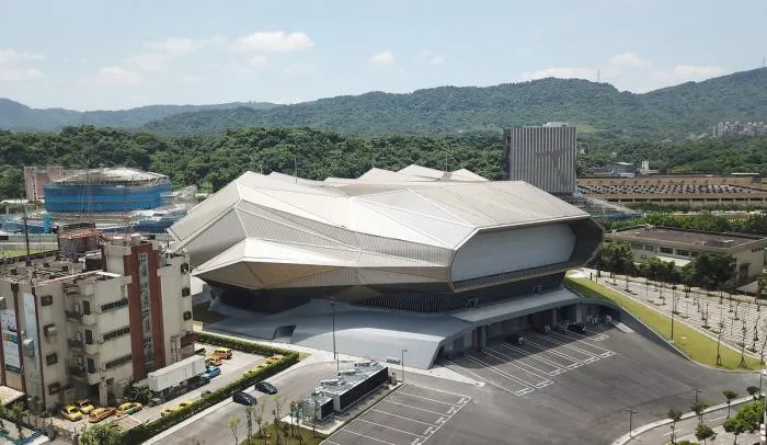 BIM Architecture | Inspired by Flowing Crystal Geometry - Taipei Music Center/RUR Architecture DPC