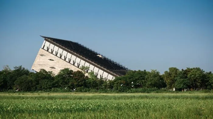 BIM Architecture | Thailand Ministry of Agriculture Golden Jubilee Museum, 'Fallen' Building/Plan Architect