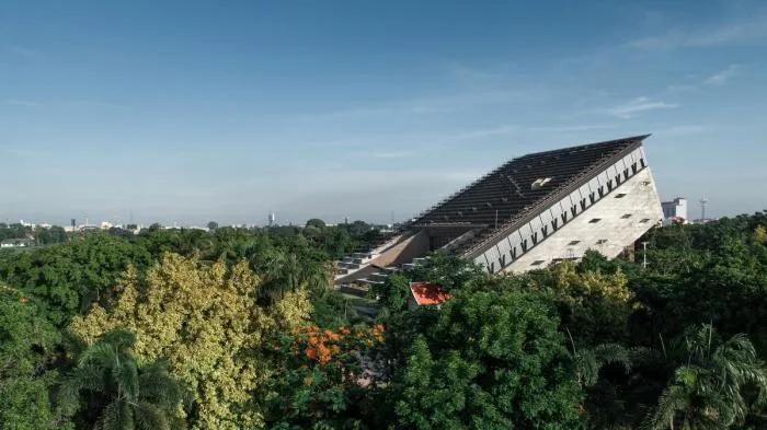 BIM Architecture | Thailand Ministry of Agriculture Golden Jubilee Museum, 'Fallen' Building/Plan Architect
