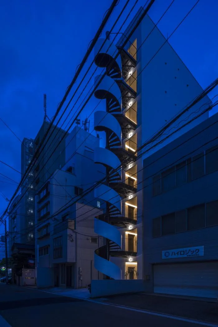 BIM Architecture | Hiroshima 'Spiral' Hotel, Challenging the Narrow Limit of a 35 ㎡ Venue/CAPD