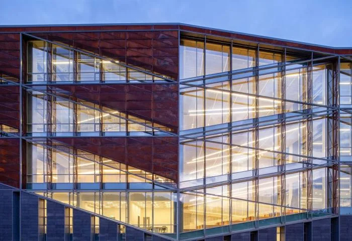 BIM Architecture | Wozniak University School of Architecture and Design: 'Diagonal' Creating Movement and Balance/ARK itection