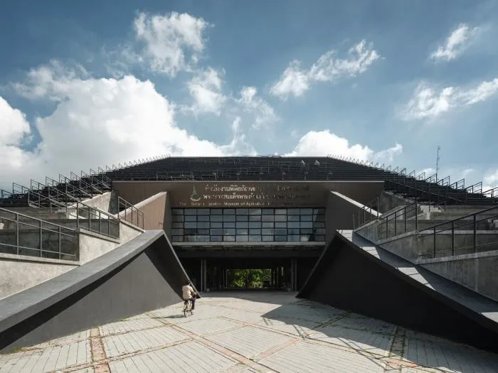 BIM Architecture | Thailand Ministry of Agriculture Golden Jubilee Museum, 'Fallen' Building/Plan Architect