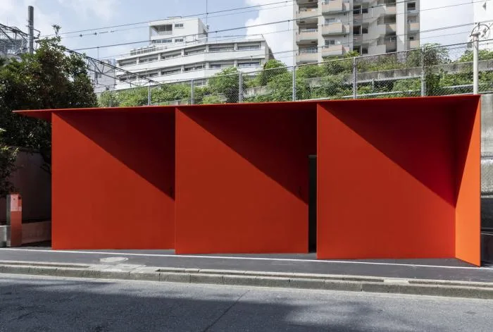 BIM Architecture | Tokyo 'Red Folding Paper' Public Toilet/Nao Tamura