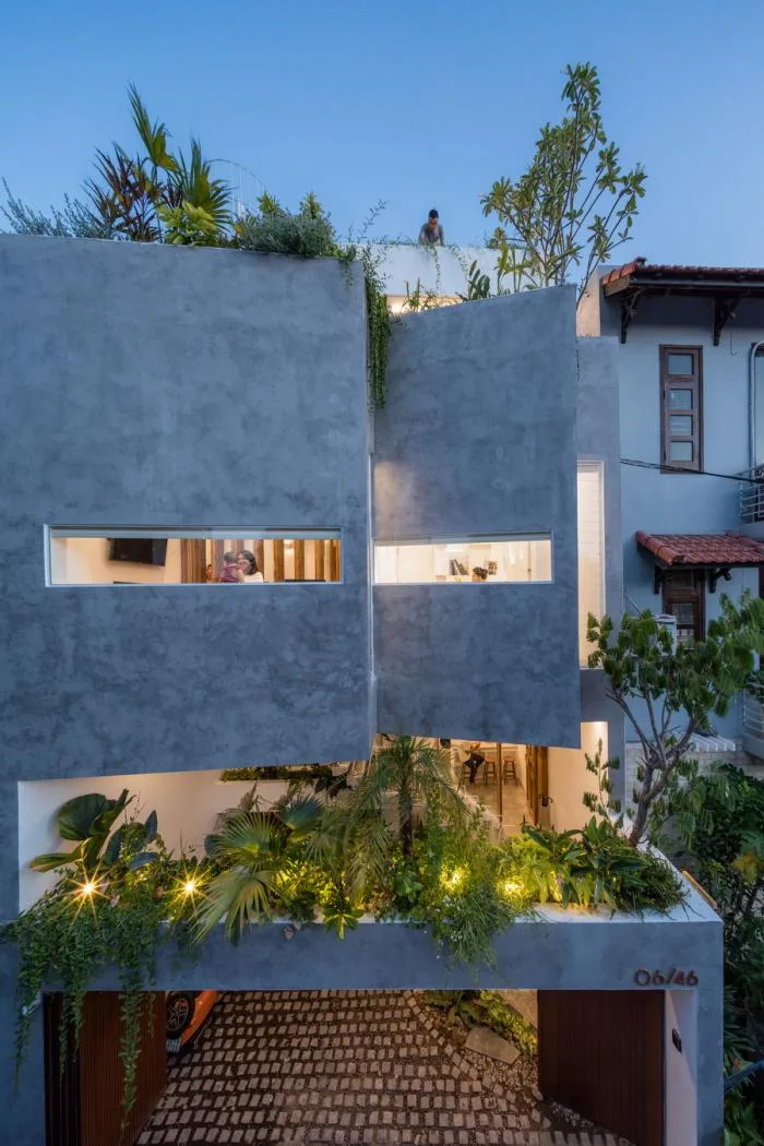 BIM Architecture | Living with Nature, Vietnamese Louvred House/Limdim House Studio