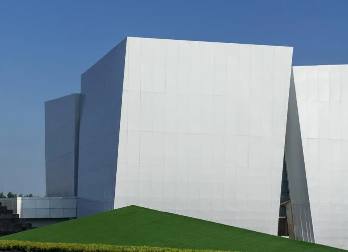 BIM Architecture | White Marble in the wilderness - Shuifa · Information Town Industry Exhibition Center/aoe | Construction Team