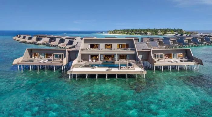 BIM Architecture | Island Village Gazing at the Blue Sea: Womuri Rigi Resort Hotel, Maldives