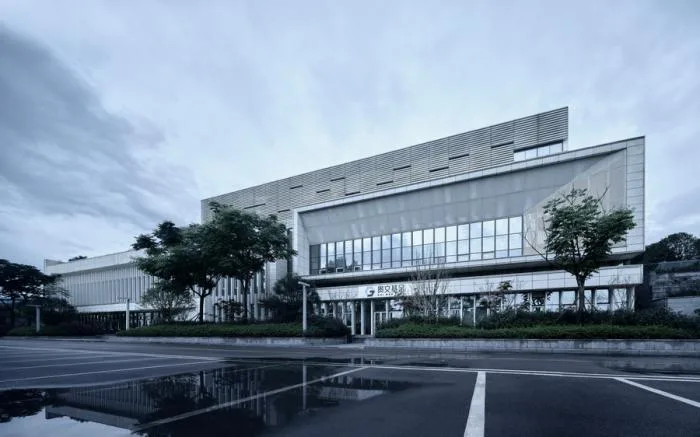 BIM Architecture | Copyright Cloud Work Base - China's First National Digital Audio Visual Communication Service Platform/Shanghai Huadu Architectural Planning and Design