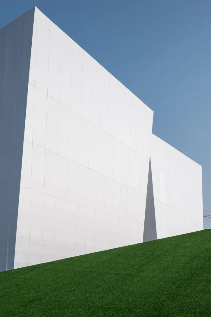 BIM Architecture | White Marble in the wilderness - Shuifa · Information Town Industry Exhibition Center/aoe | Construction Team