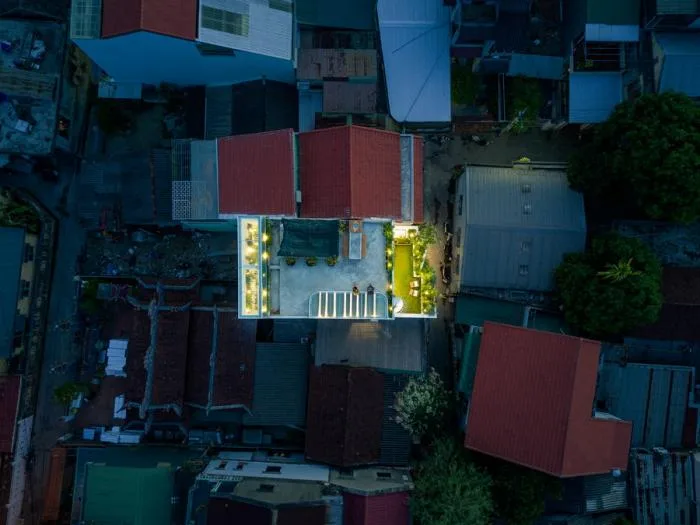 BIM Architecture | Living with Nature, Vietnamese Louvred House/Limdim House Studio