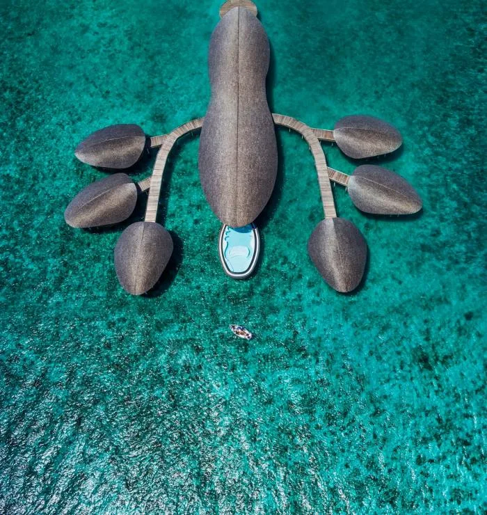 BIM Architecture | Island Village Gazing at the Blue Sea: Womuri Rigi Resort Hotel, Maldives