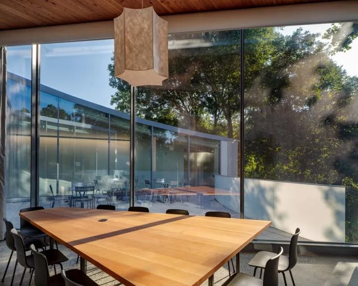 BIM Architecture | Lightly Flying, Born Around Ancient Trees, Went Visual Arts Building/Steven Hall Architects