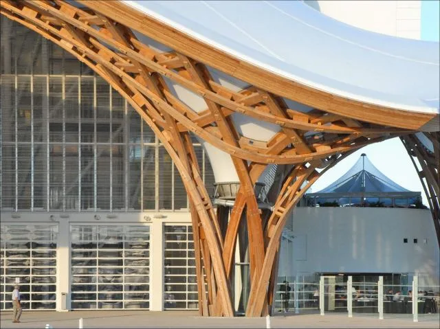 BIM Q&A | How to use Rhino/GH/SU to model the woven roof of Sakamoto's Mes Pompidou Art Center?