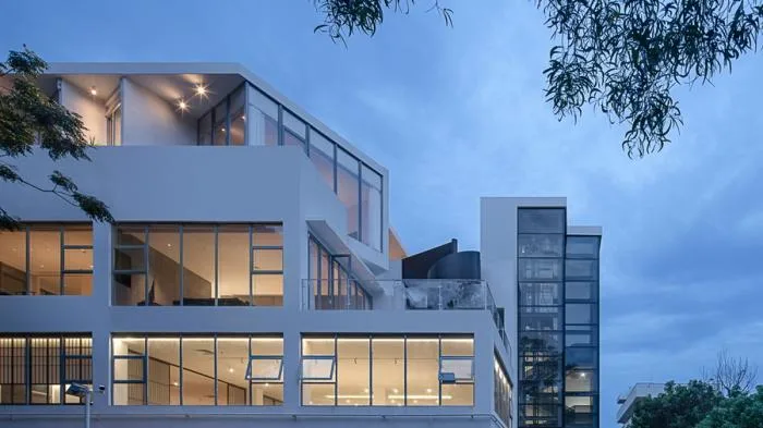 BIM Architecture | Yanhan Heights: Dialogue and Rebirth/Yicheng Architecture