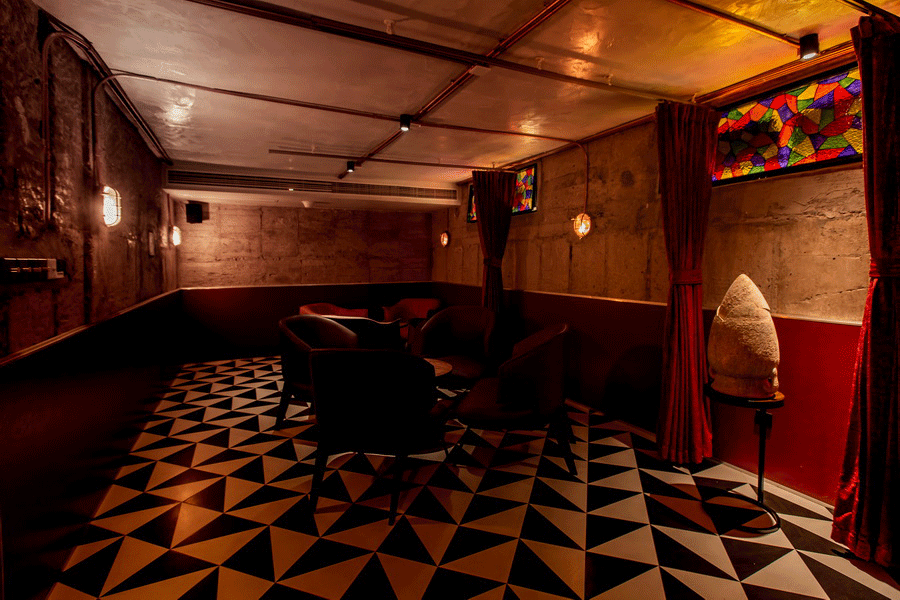 BIM Architecture | Whisper Bar, Shanghai/Low rise Architecture