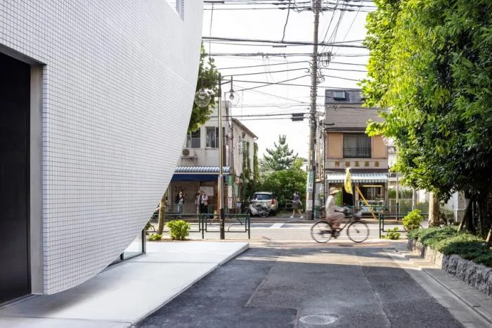 BIM Architecture | Shinjuku Lighthouse House, the boundary between public and private in Sumiya/YSLA Architects