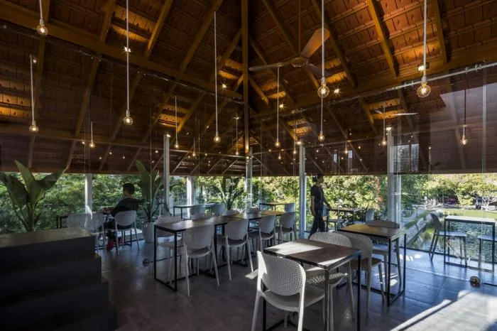 BIM Architecture | O2 Coffee Shop, Vietnam/MW Archstudio