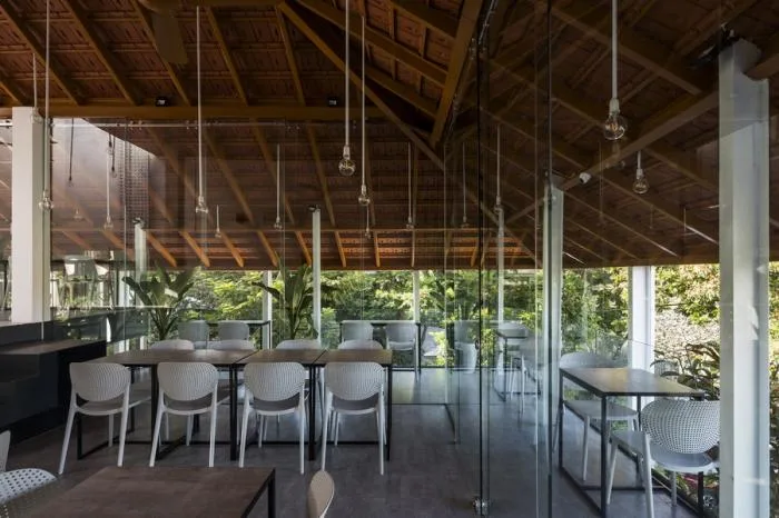 BIM Architecture | O2 Coffee Shop, Vietnam/MW Archstudio