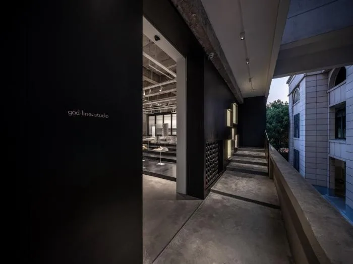 BIM Architecture | The Black Box of Growth: From Closed Campus to Open Office/Gad · Line+Studio