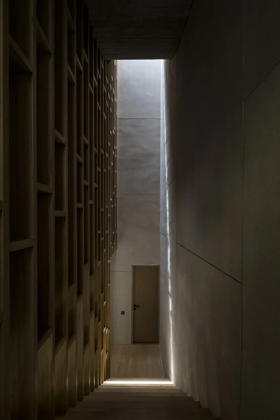 BIM Architecture | Tan Dinh Residence in Vietnam, simply living on the "bridge"/MIA Design Studio