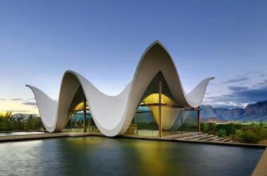 BIM Q&A | How to Handle This Type of Surface in Rhino?-BIM WORLD