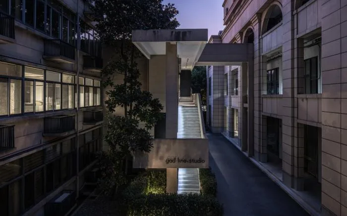 BIM Architecture | The Black Box of Growth: From Closed Campus to Open Office/Gad · Line+Studio