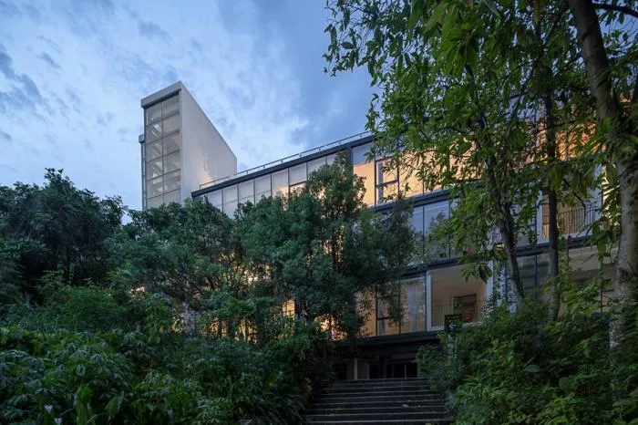 BIM Architecture | Yanhan Heights: Dialogue and Rebirth/Yicheng Architecture