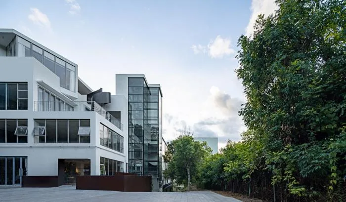 BIM Architecture | Yanhan Heights: Dialogue and Rebirth/Yicheng Architecture