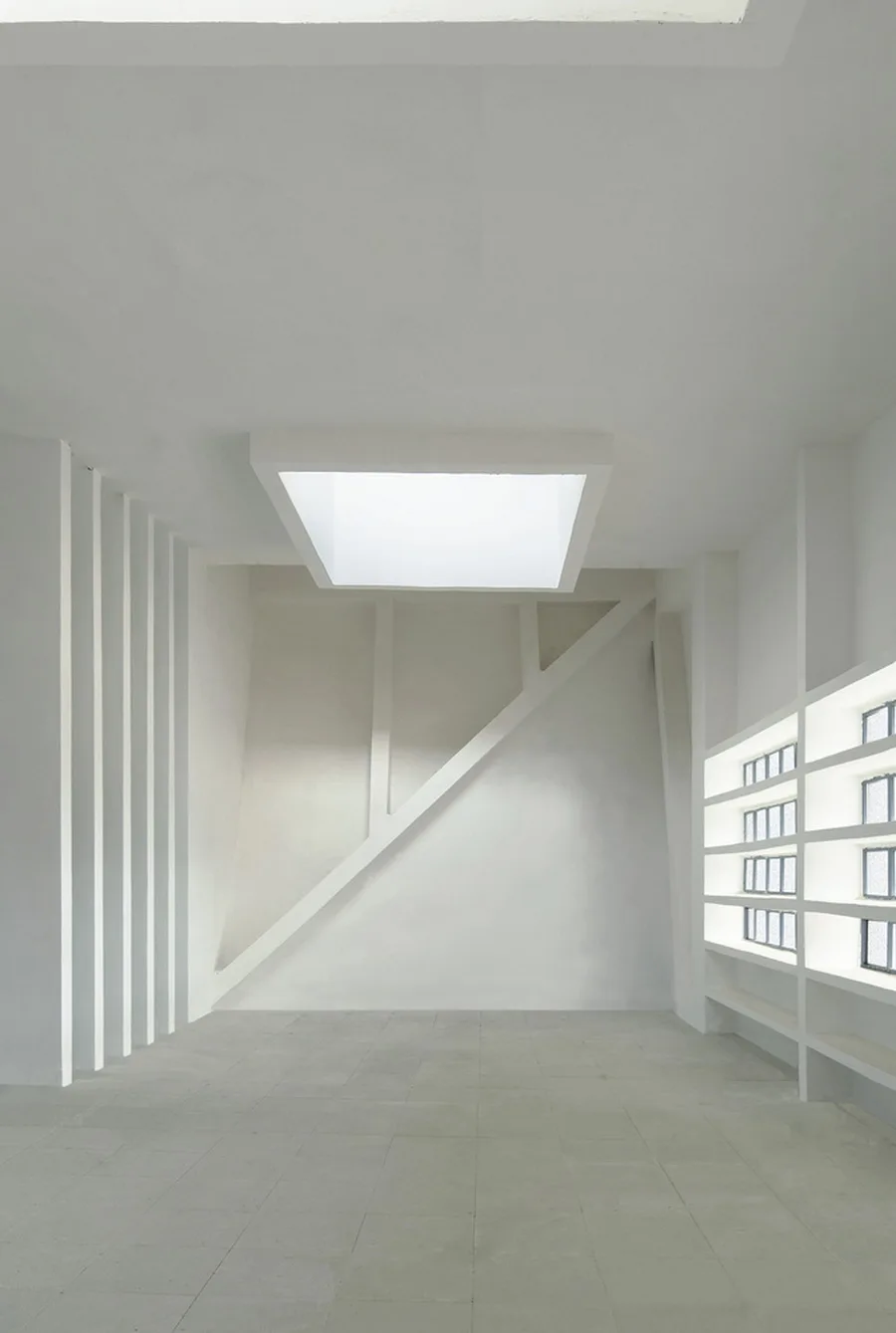BIM Architecture | Qiannan Mountain Fire and Emergency Rescue Training Center/West Line Studio