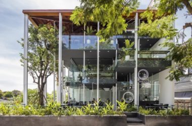 BIM Architecture Showcase: O2 Coffee Shop by MW Archstudio in Vietnam-BIM WORLD