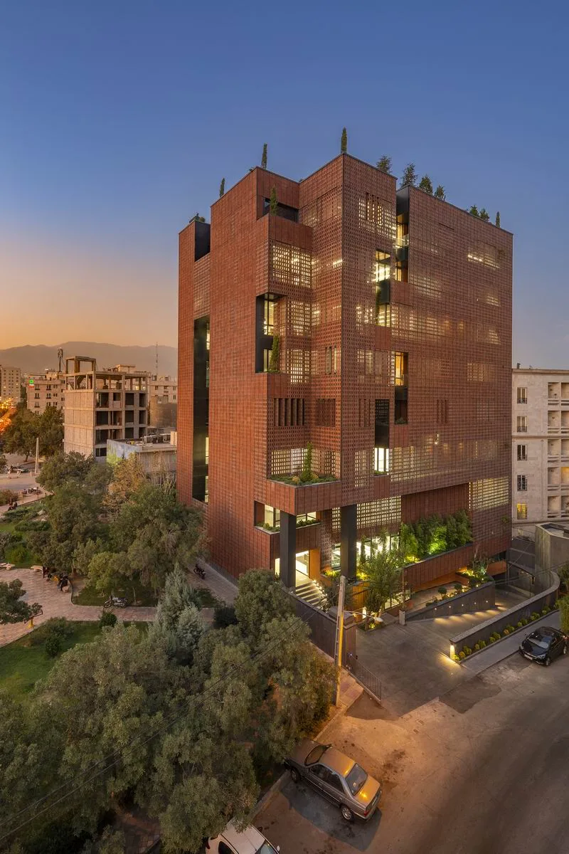 BIM Architecture | Pixel Decoration of Brick and Stone Structures | Office Building of Sharif University of Technology