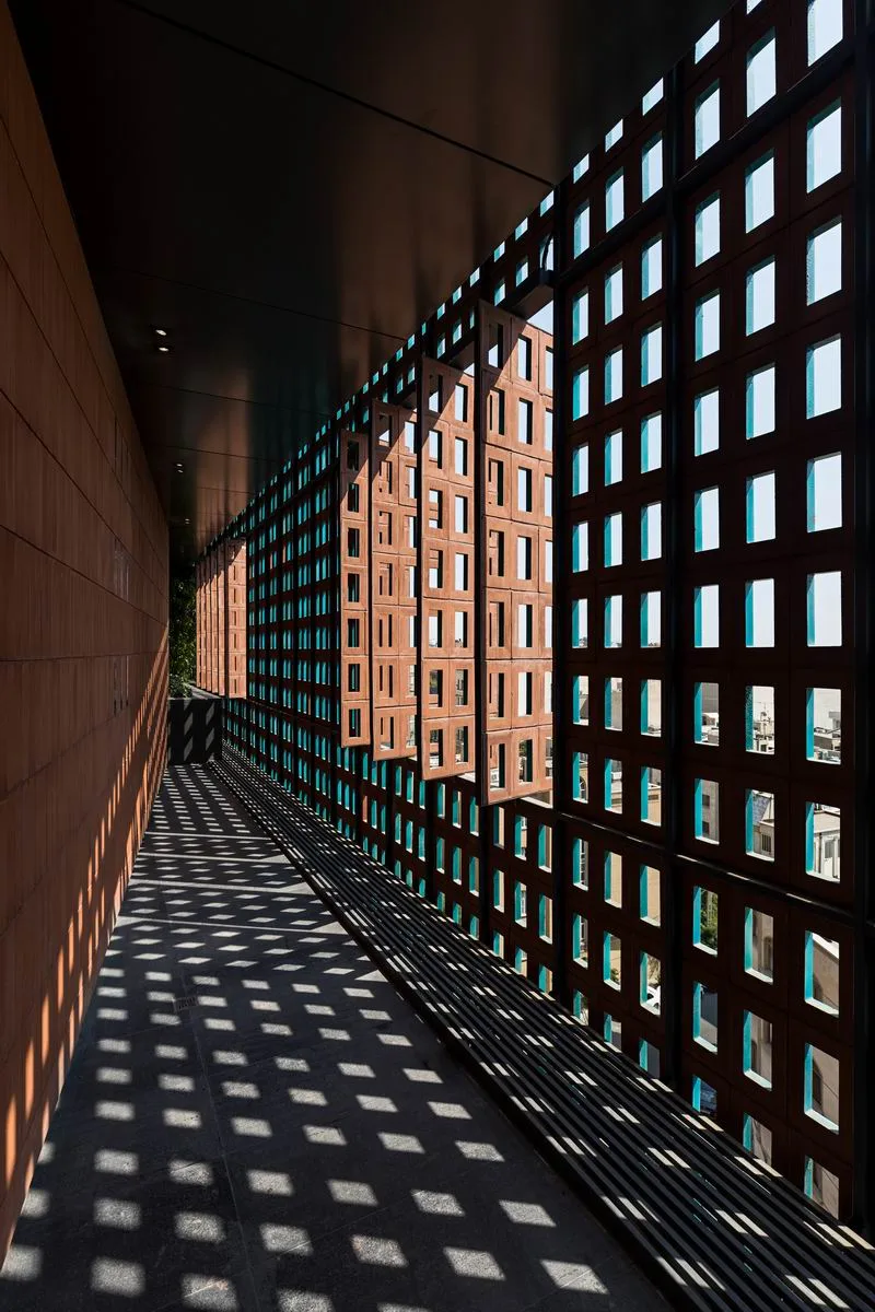 BIM Architecture | Pixel Decoration of Brick and Stone Structures | Office Building of Sharif University of Technology
