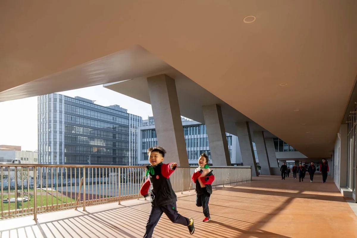BIM Architecture | East China Normal University Second Affiliated Middle School Qiantan School and Ice Factory Tianqiantan Kindergarten/Zhizheng Architecture Studio+Dazheng Architecture Firm