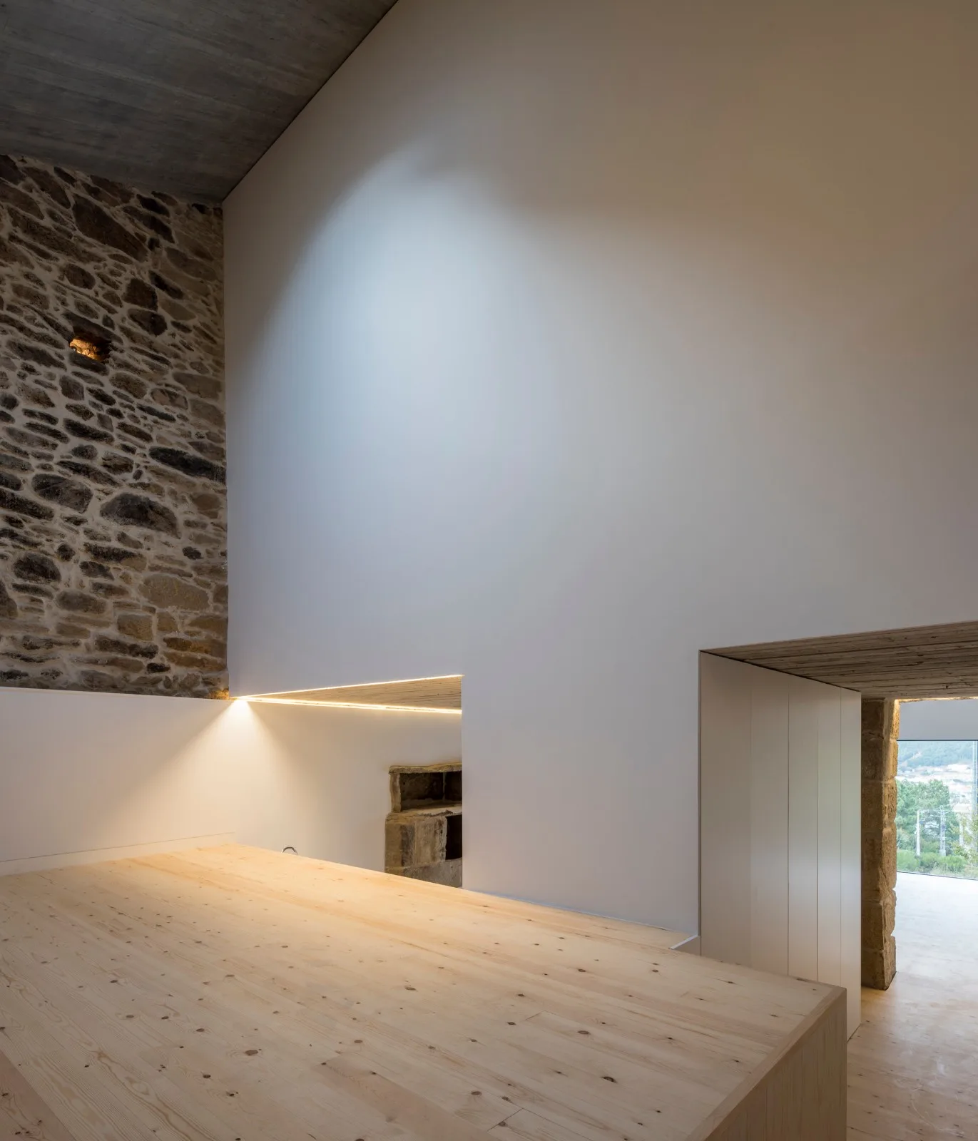 BIM Architecture | Collision of Concrete and Stone | Residential Restoration in Mira Flores, Spain