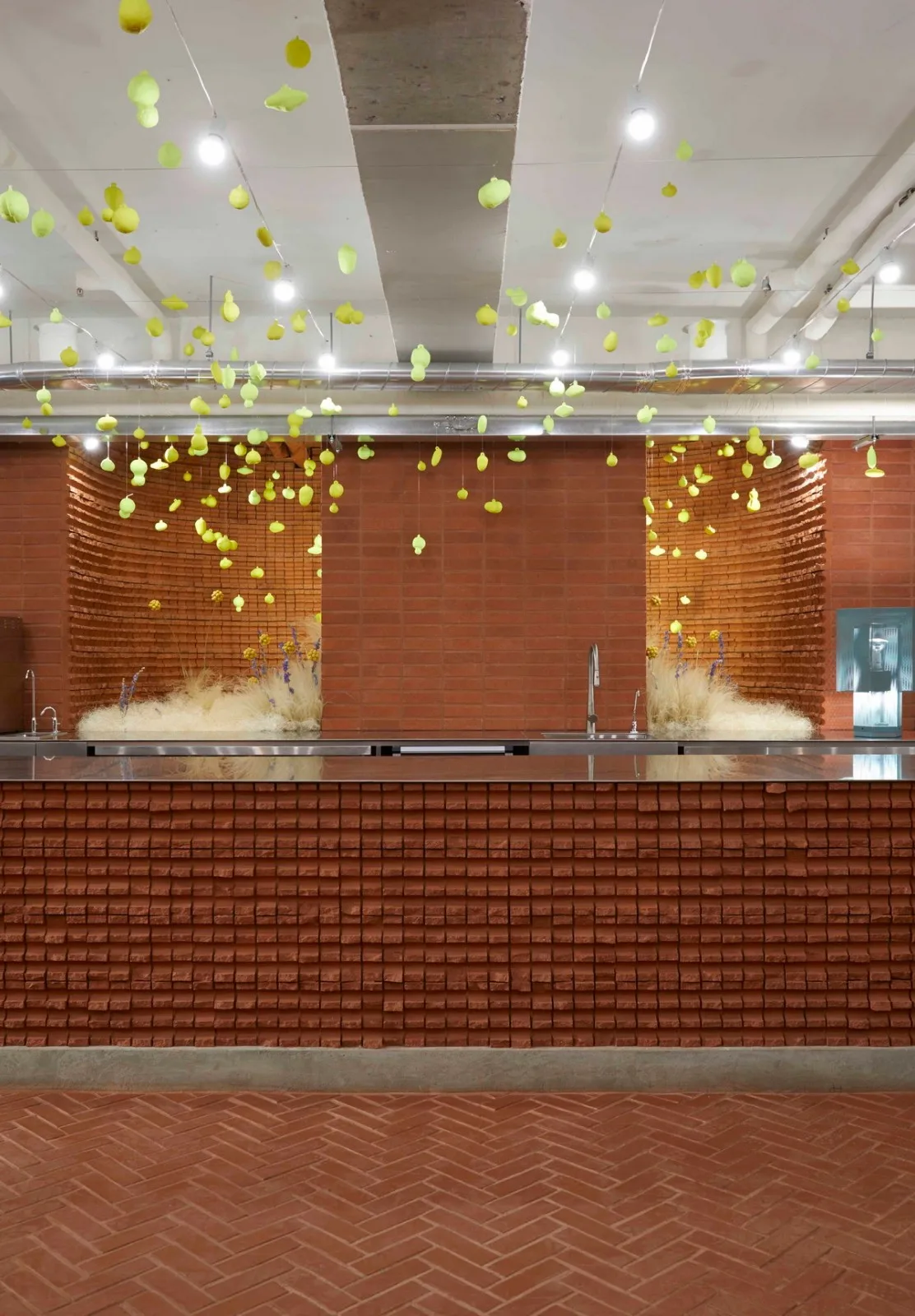 BIM Architecture | Roly Poly Creative Restaurant, Korea/studioVASE