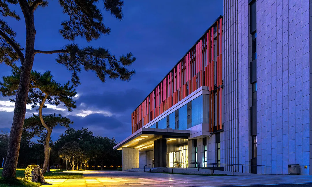 BIM Architecture | China National Pharmaceutical Group China Biological Headquarters Office Park/Hele Creative Design
