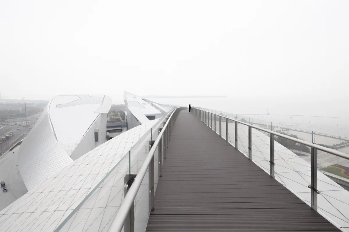 BIM Architecture | Suzhou Bay Grand Theater: 'ribbon' on the bank of Taihu Lake / Christian de Bouzanbach