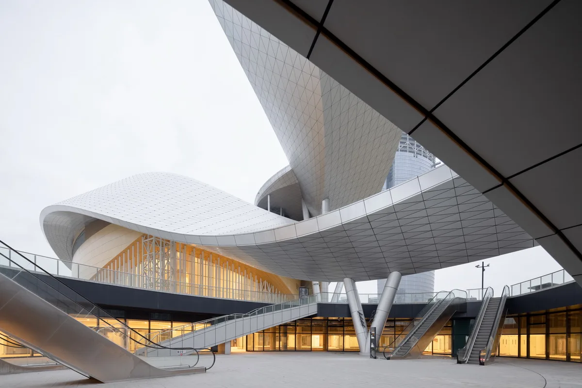 BIM Architecture | Suzhou Bay Grand Theater: 'ribbon' on the bank of Taihu Lake / Christian de Bouzanbach