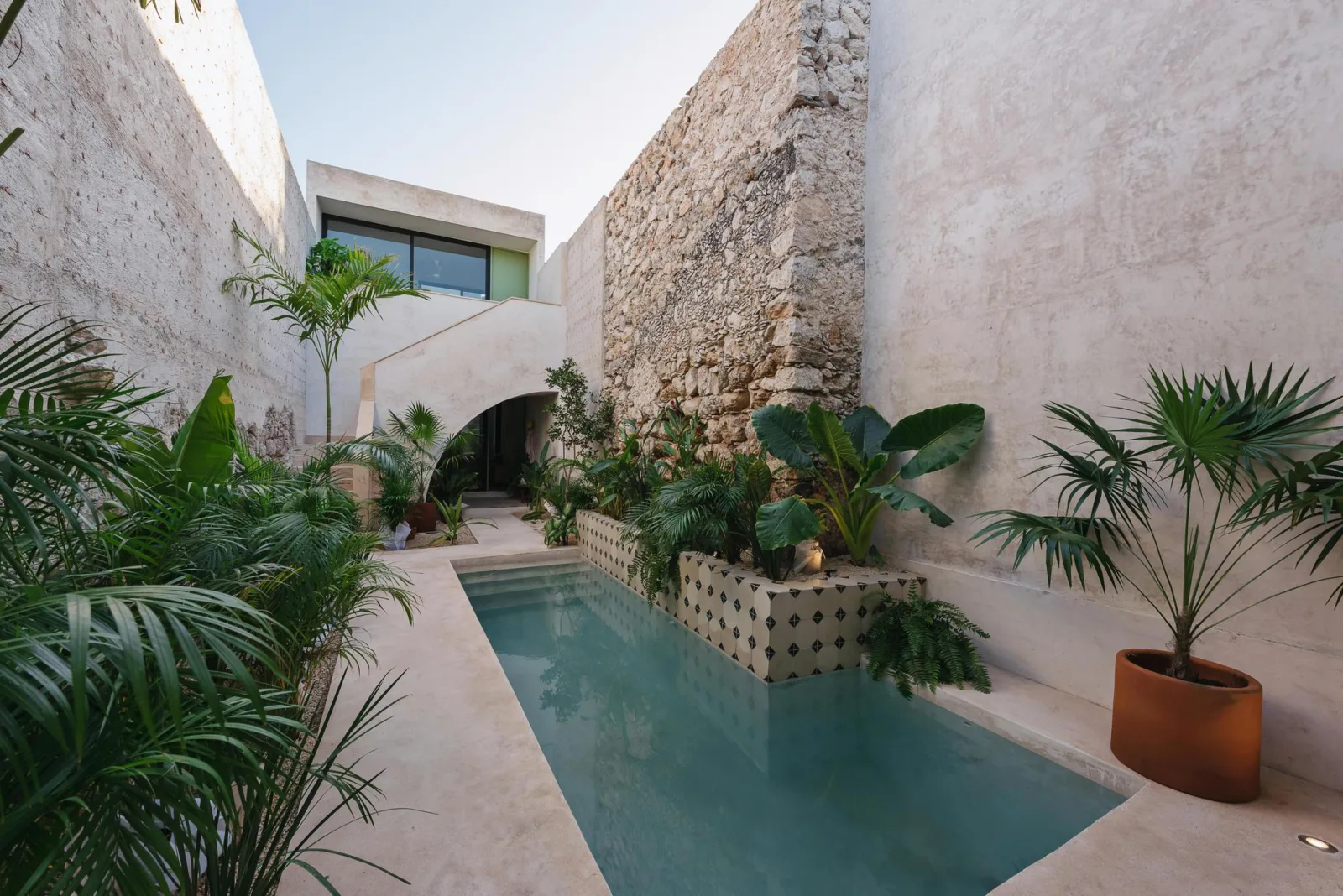 BIM Architecture | This is an "Internet celebrity" building with artistic connotations | Mexican Gateway House